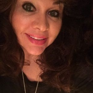 Meet your Posher, Cheryl